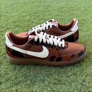 Nike Field General